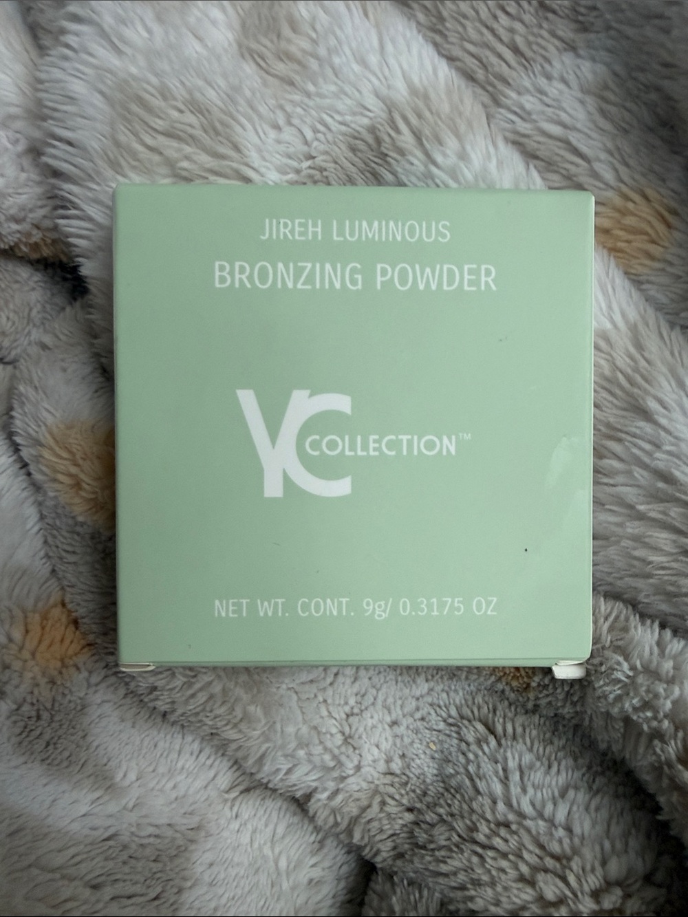 YC Collection Jireh Luminous Bronzing Powder - Mint Green Compact